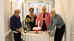 Read more about the article Lord Mayor of Leeds officially opens new Residential Dementia Community in Guiseley