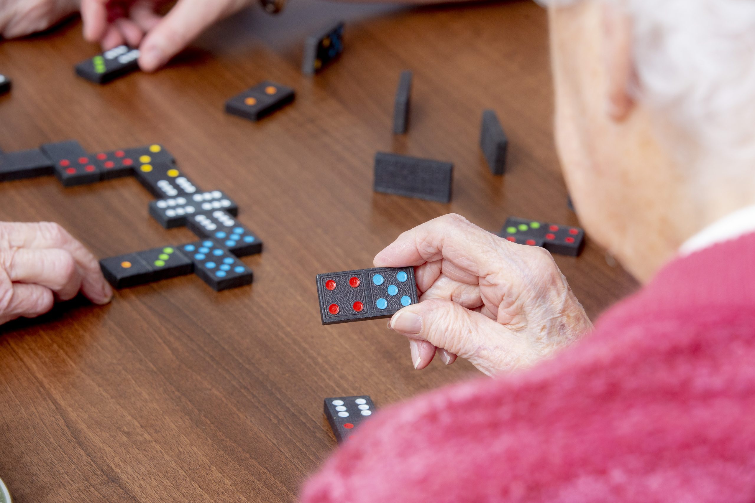 Dominoes